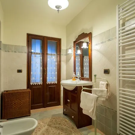 Relax Nel Noccioleto Novello